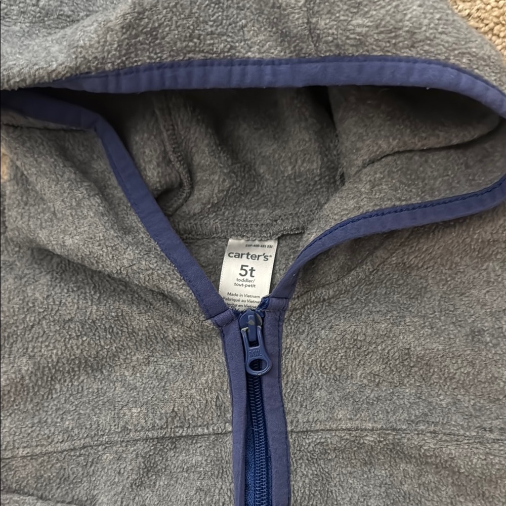 Gray Kids Hoodie with Blue Trim 5t - Picture 3 of 3